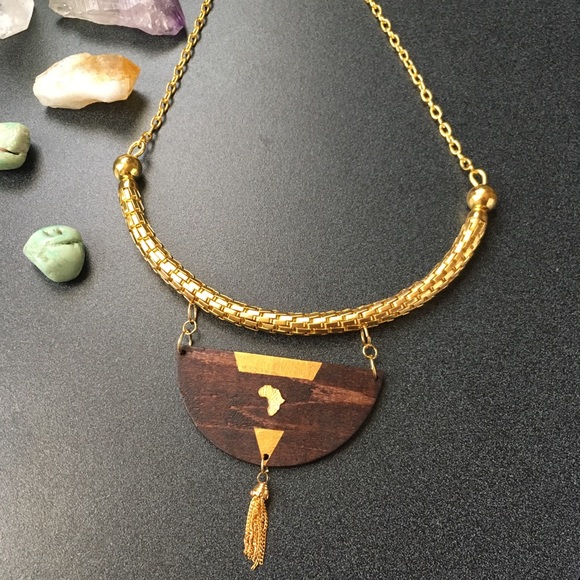 Gold & Wood Africa Statement Necklace - Picture 2 of 2